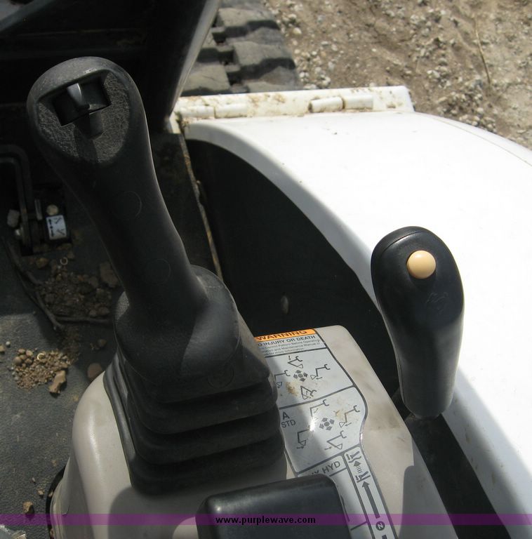 image for item 6604 2006 Bobcat 331E compact track excavator