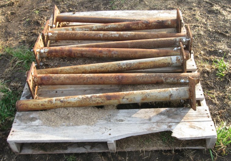 image for item 3080 Assorted used solid rod hog panels