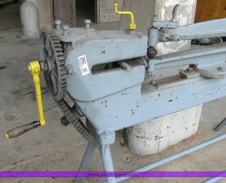 Niagara Machine co. sheet metal circular cutter in Manhattan, KS Item