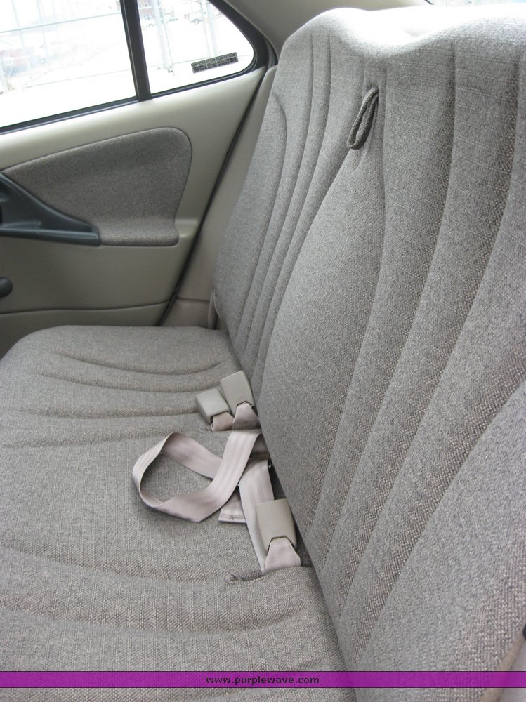 image for item 3450 1999 Chevrolet Cavalier