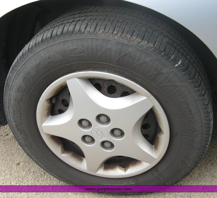 image for item 3451 2000 Chevrolet Cavalier