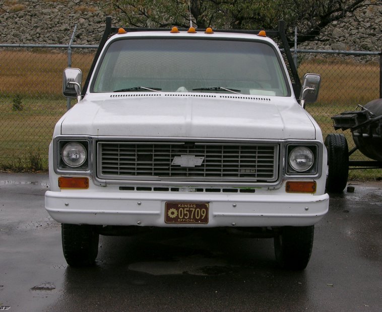 image for item 3480 1974 Chevrolet 1 Ton flatbed