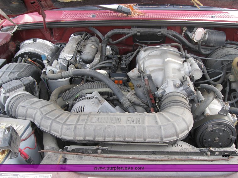 image for item 3485 1993 Ford Explorer