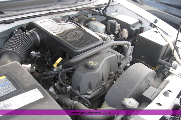 image for item 3486 2002 Chevrolet Trailblazer LT