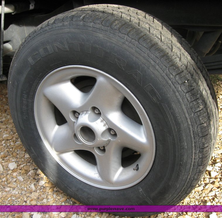 image for item 3487 1995 Dodge Ram 1500 SLT