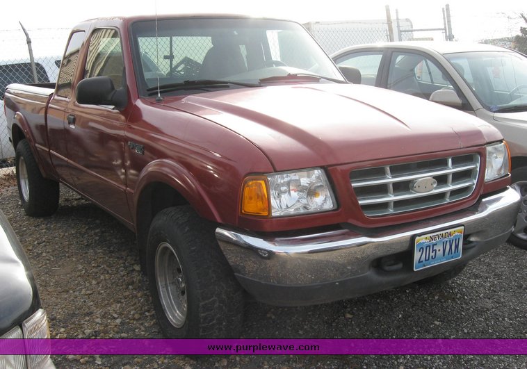 image for item 3488 1999 Ford Ranger
