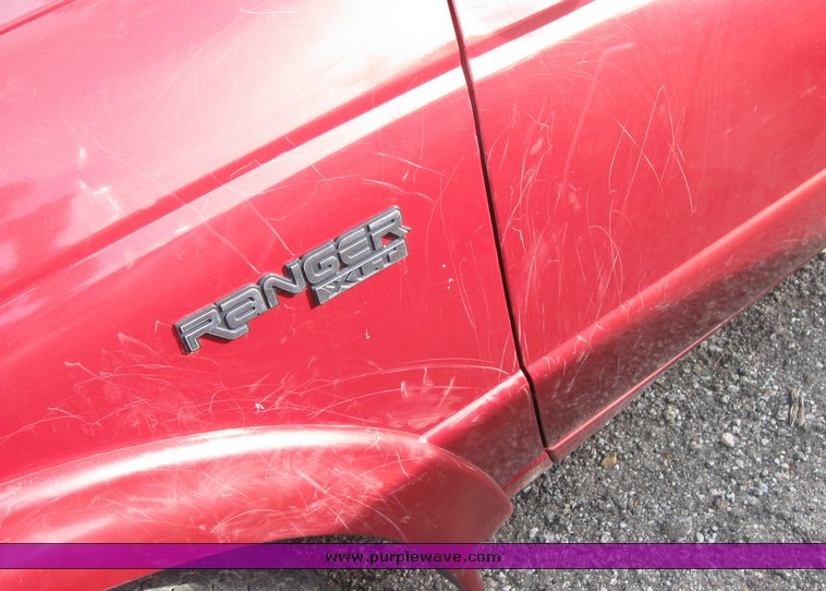 image for item 3488 1999 Ford Ranger