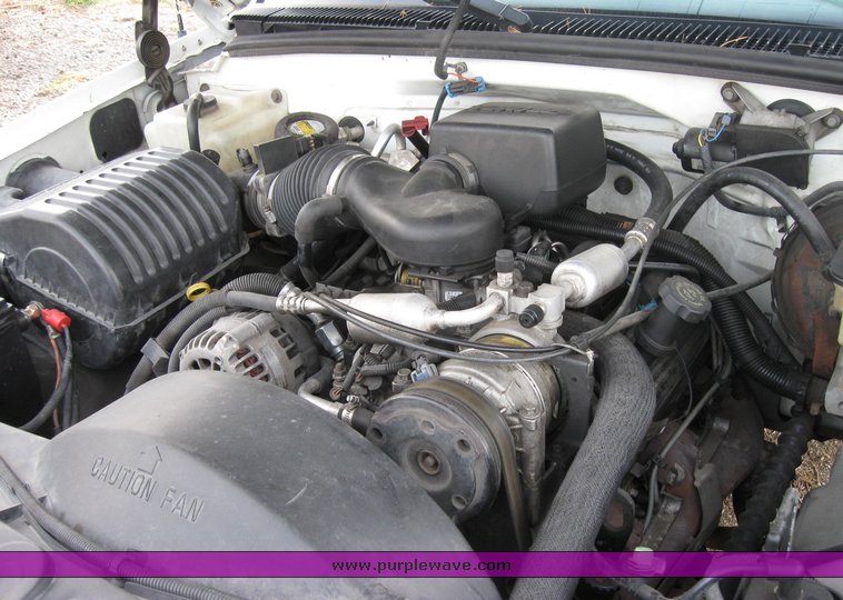 image for item 3492 1998 GMC Yukon SLT