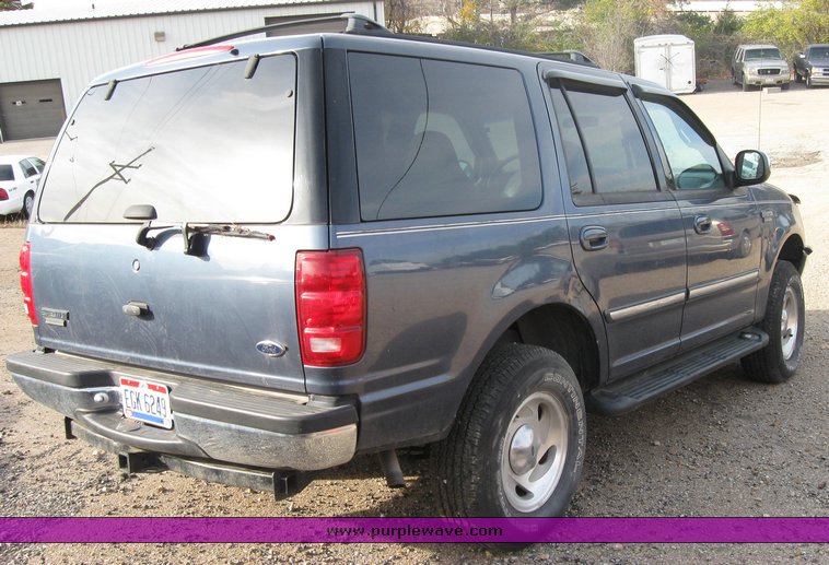 image for item 3493 1998 Ford Expedition XLT