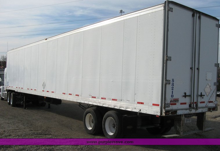 image for item 3495 1995 Fruehauf 53' enclosed trailer