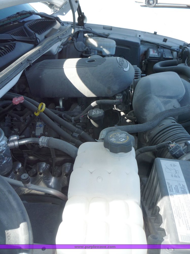 image for item 4071 2004 Chevrolet C1500 Silverado