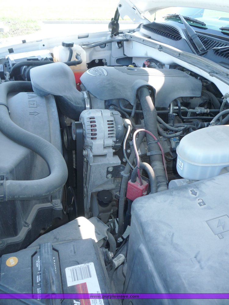 image for item 4071 2004 Chevrolet C1500 Silverado