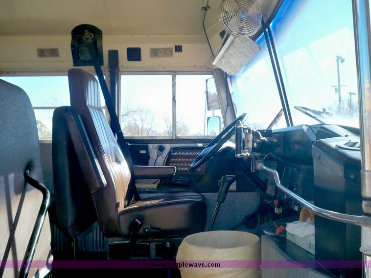 image for item 4190 1996 International 3800 65 passenger bus