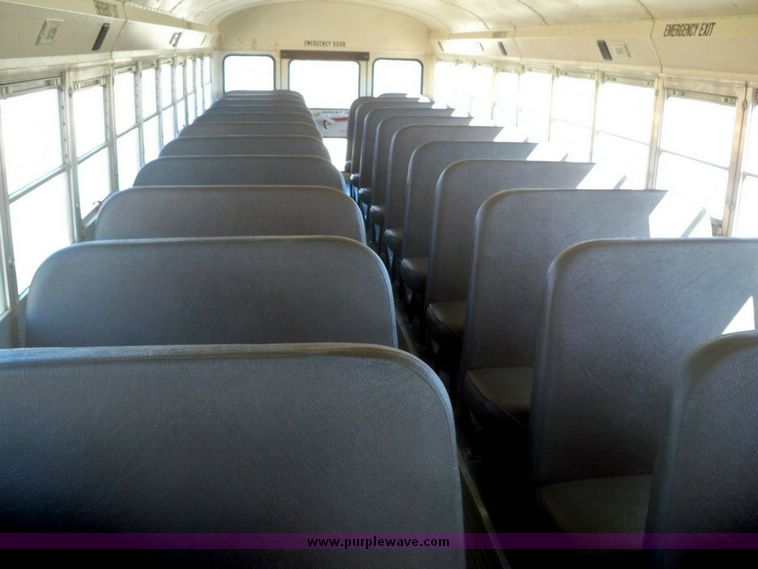 image for item 4190 1996 International 3800 65 passenger bus