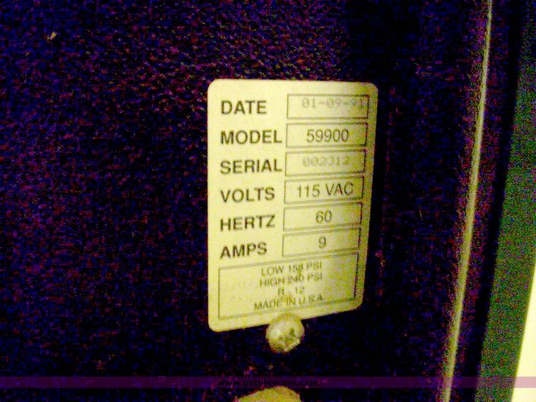 image for item 5048 Four Seasons R-12 refrigerant reclaimer