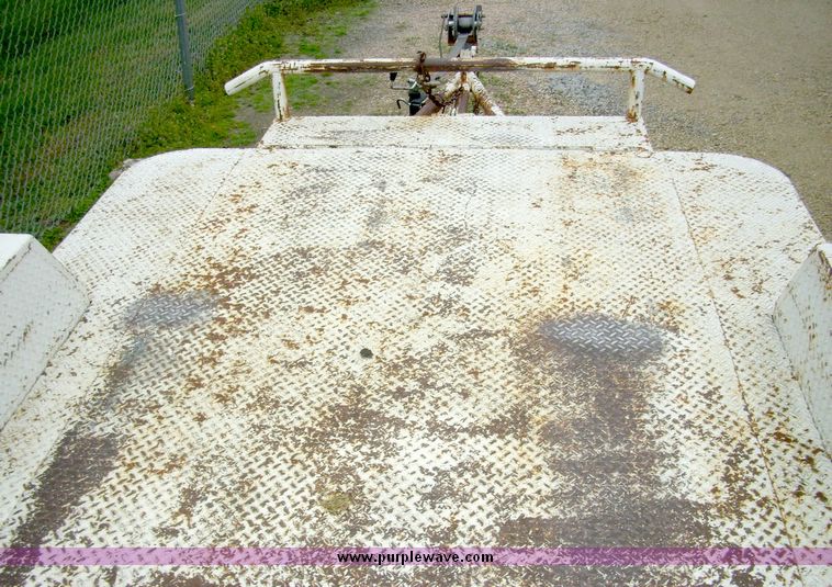 image for item 5061 15' single axle tipping utility trailer