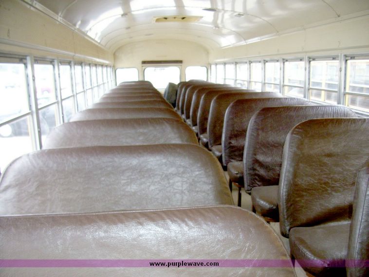 image for item 5062 1992 Blue Bird 71 capacity bus