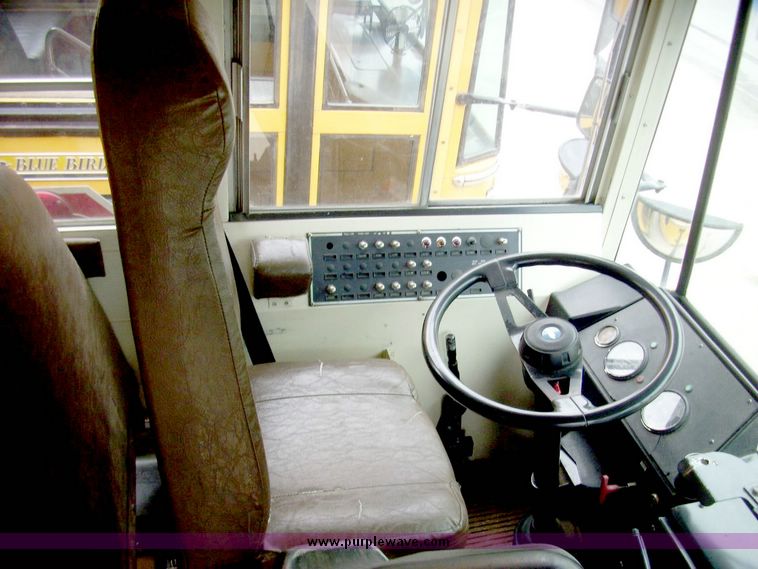 image for item 5062 1992 Blue Bird 71 capacity bus