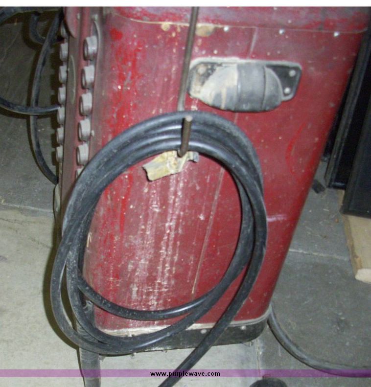 image for item 5110 Marquette AC arc welder