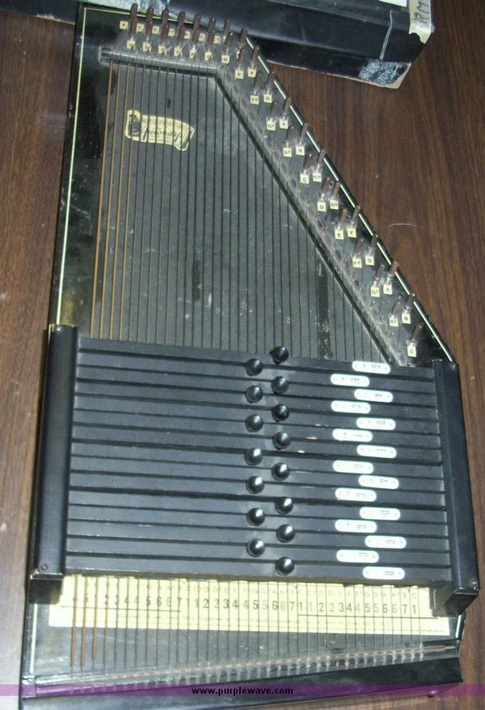 image for item 5116 (2) harps