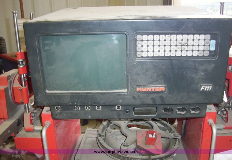 image for item 5148 Hunter F111 alignment machine