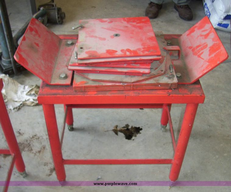 image for item 5148 Hunter F111 alignment machine