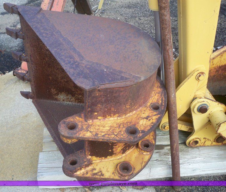 image for item 5230 1993 Case backhoe attachment