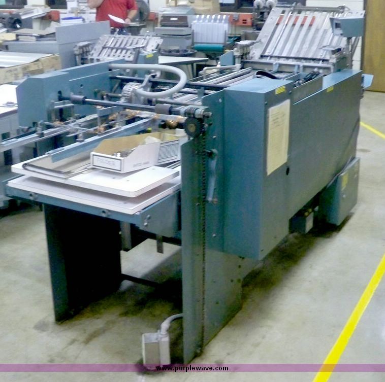 image for item 7477 Baum paper folder