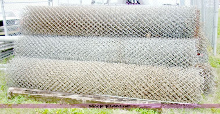 image for item 7720 (14) rolls of chain link fence