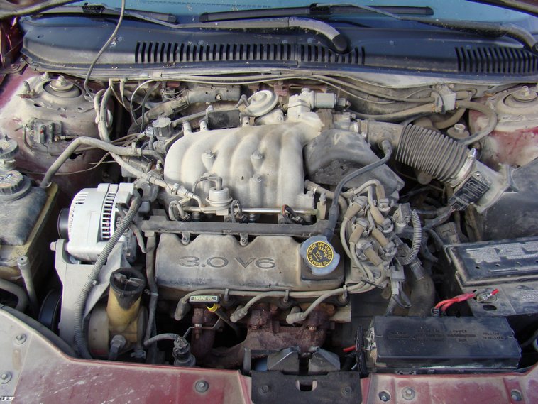 image for item 8380 1996 Ford Taurus