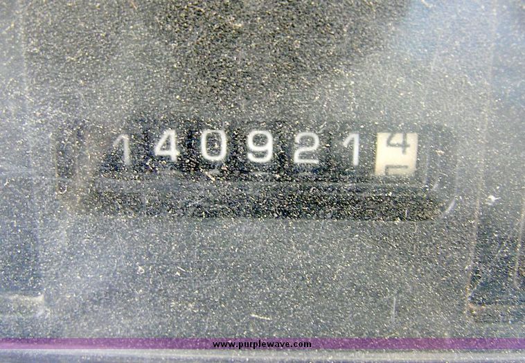 image for item 8814 1995 Chevrolet B7T042 Bluebird bus