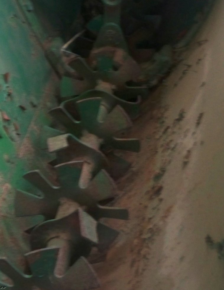 image for item 5154 John Deere 12' native grass seeder