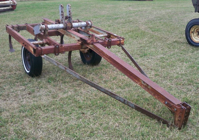 image for item 5158 Grand Hoeme 5' shank chisel