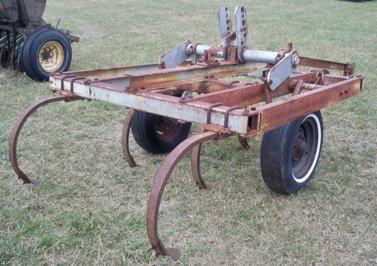 image for item 5158 Grand Hoeme 5' shank chisel