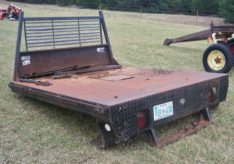 image for item 5164 7' x 8' WW steel floor flat bed