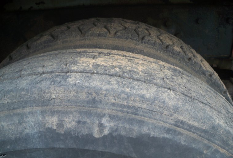 image for item 5180 1994 International 4900 crew cab bucket truck