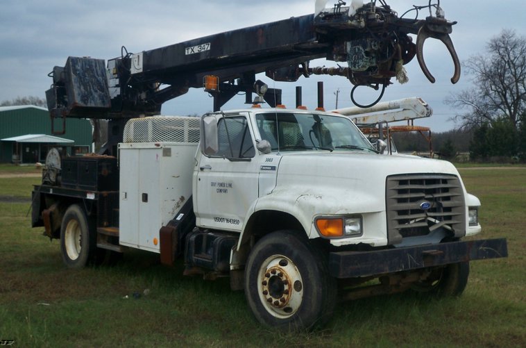 image for item 5182 1996 Ford F700