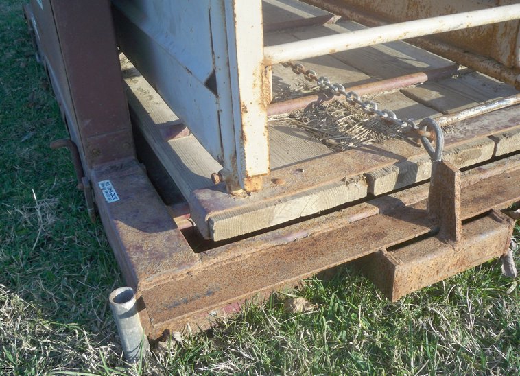 image for item 5185 Paul livestock scales