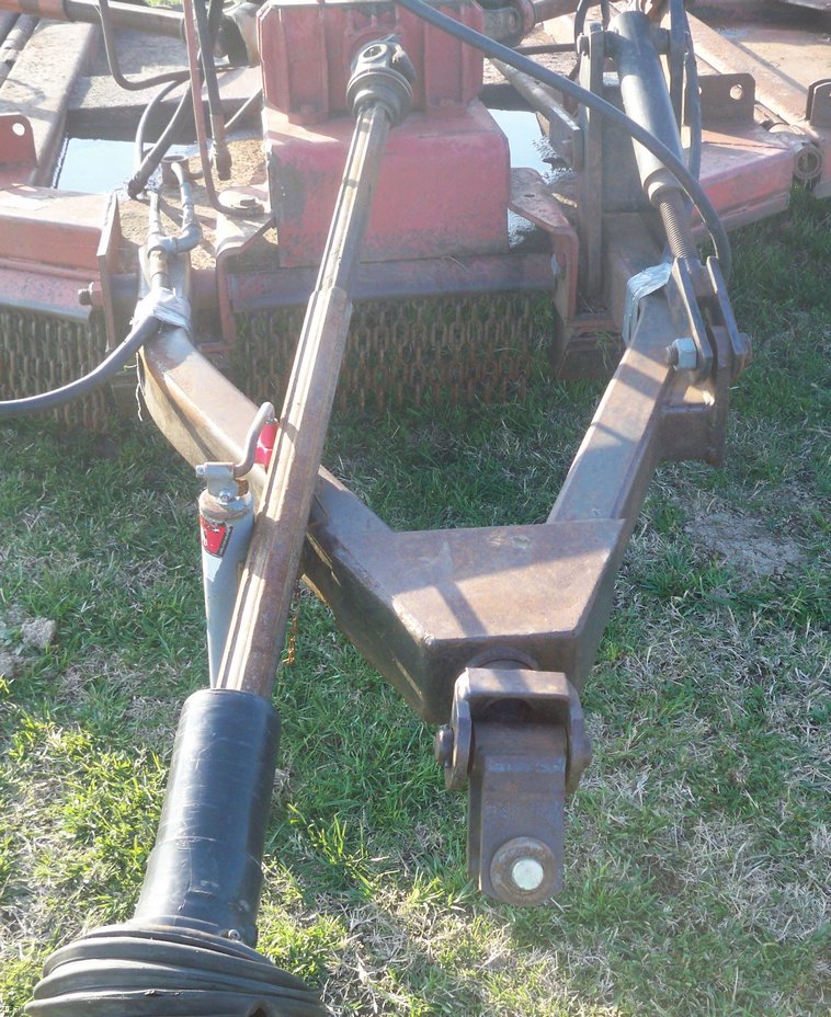 image for item 5188 Bush Hog 15' bat wing mower