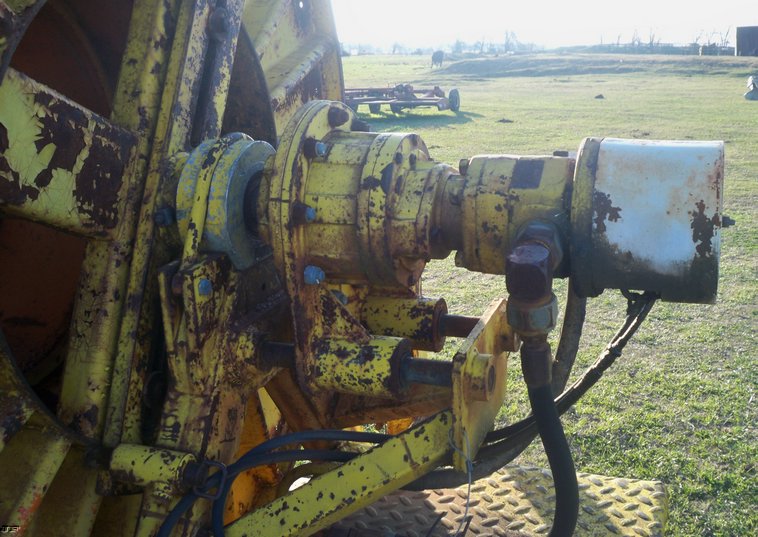 image for item 5189 Hydraulically driven cable reel