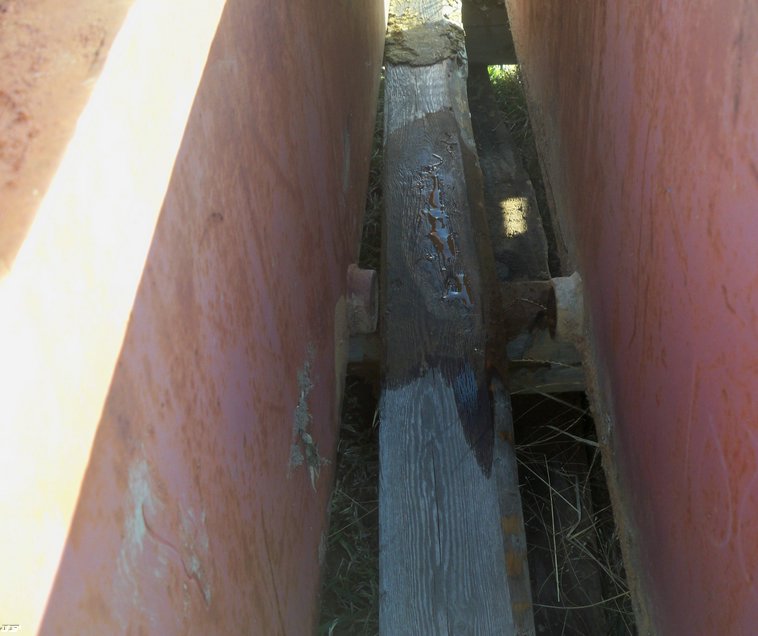 image for item 5190 (2) 50 gallon fuel tanks