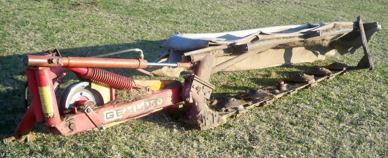 image for item 5192 Gehl 160 sickle mower