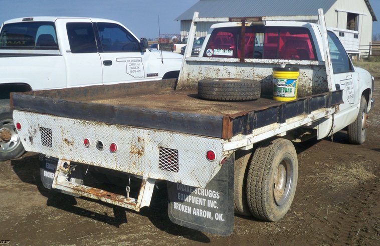 image for item 5201 1992 Chevrolet 3500 dual tire pickup