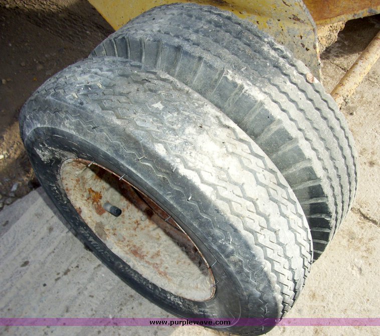 image for item 4104 Whiteman concrete power buggy