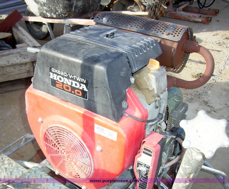 image for item 4106 Bartell BTR88 double riding trowel