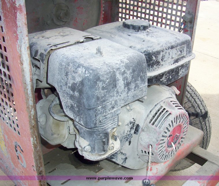 image for item 4107 Essick concrete mixer