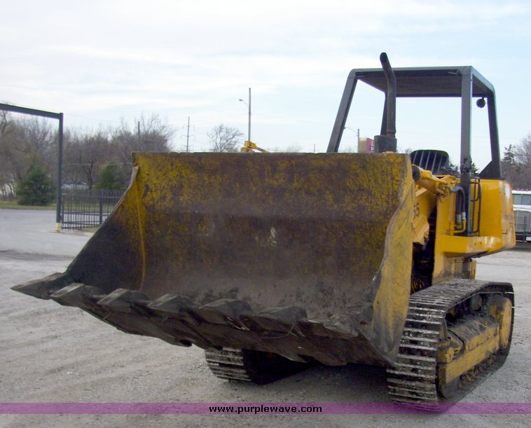 image for item 4114 1978 John Deere 755 crawler loader