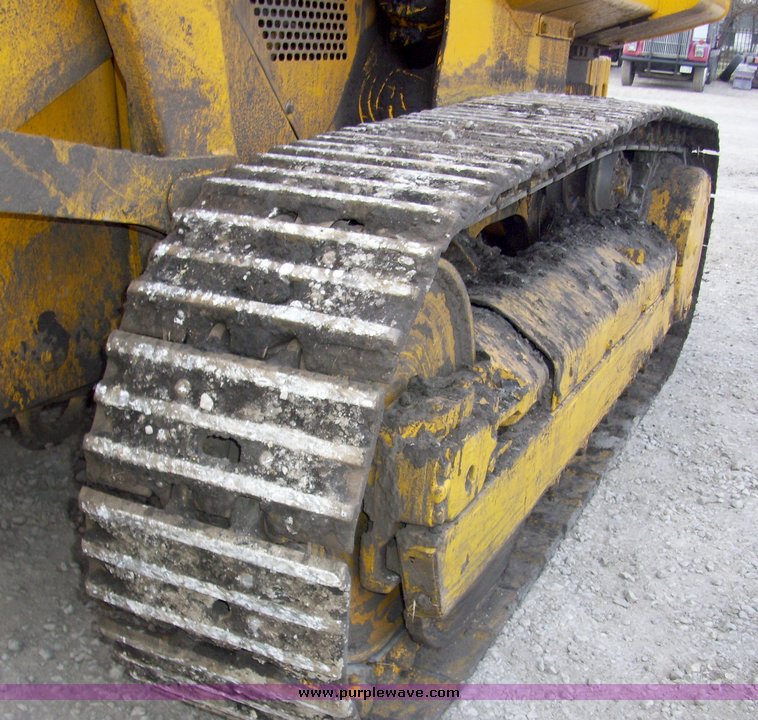 image for item 4114 1978 John Deere 755 crawler loader