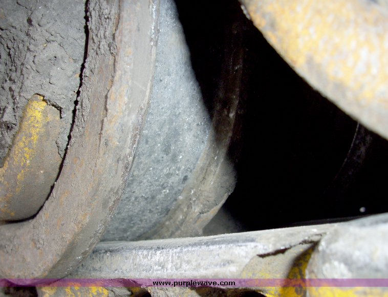 image for item 4114 1978 John Deere 755 crawler loader