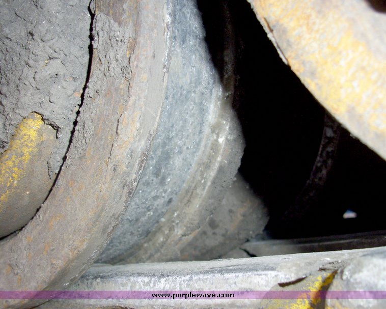 image for item 4114 1978 John Deere 755 crawler loader